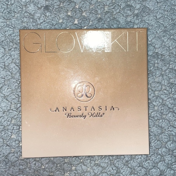 ABH GLOW KIT✨ SUNDIPPED - Picture 2 of 4